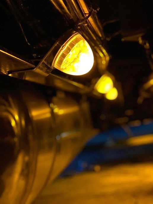 Shift Products Under Frame Light Bracket