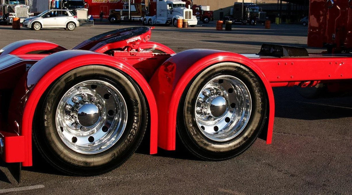 Shift Single Axle Fiberglass Rear Fenders